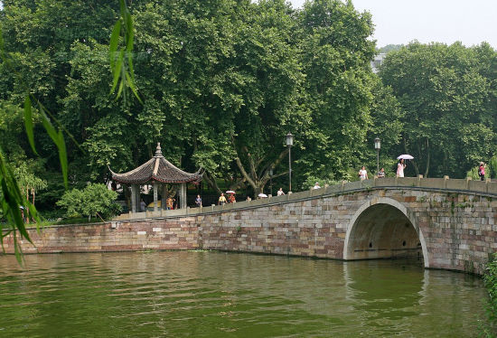 盘点满载浪漫故事的中国爱情桥